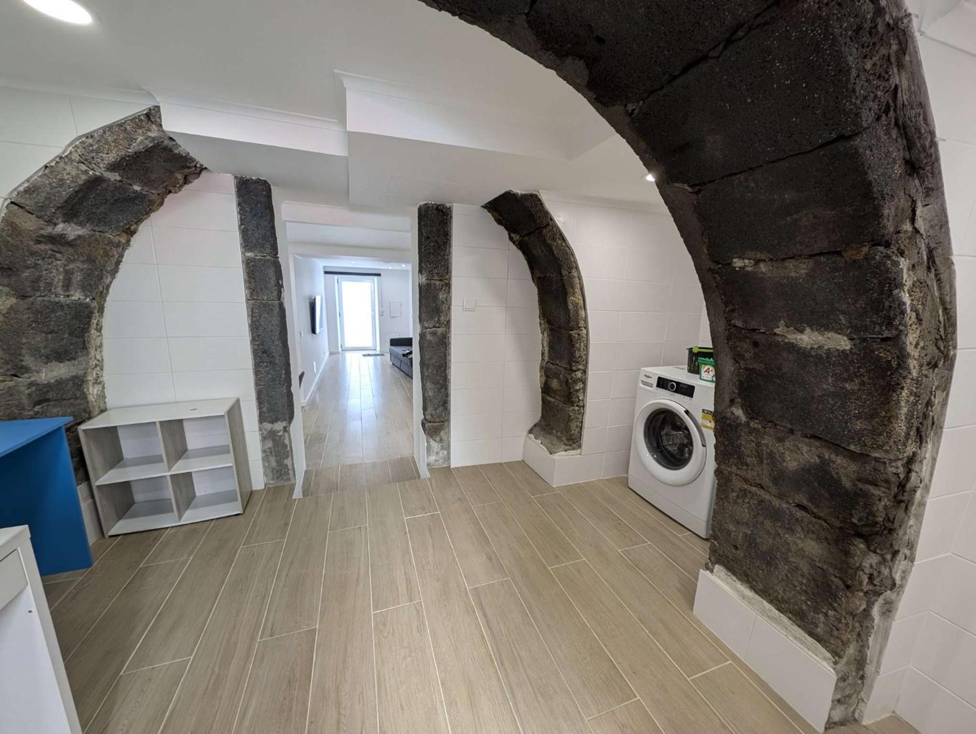 Apartment Keymaker House